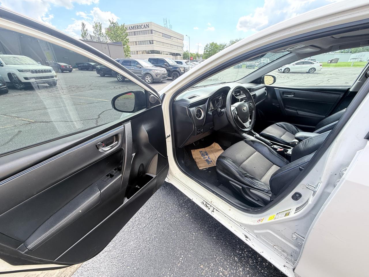 Toyota Corolla LE CVT 2017