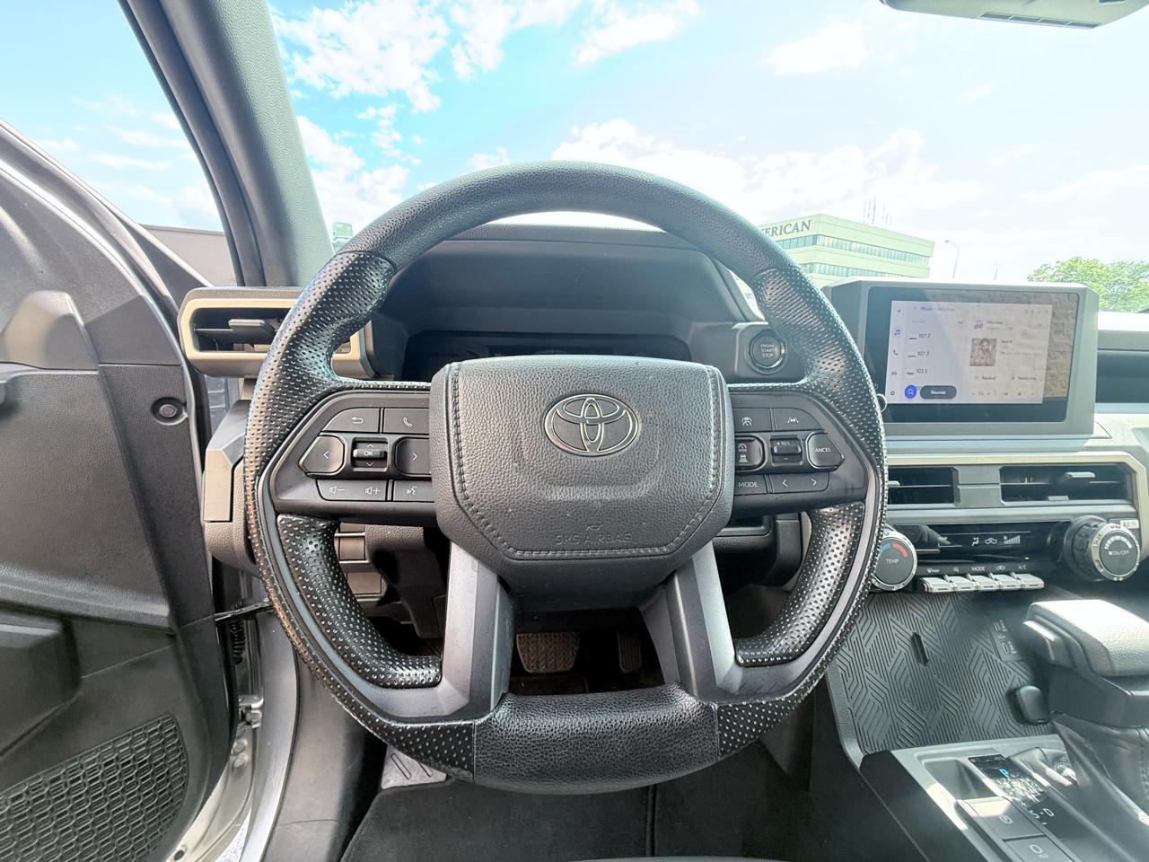 Toyota Tacoma SR Double Cab 4WD 2025