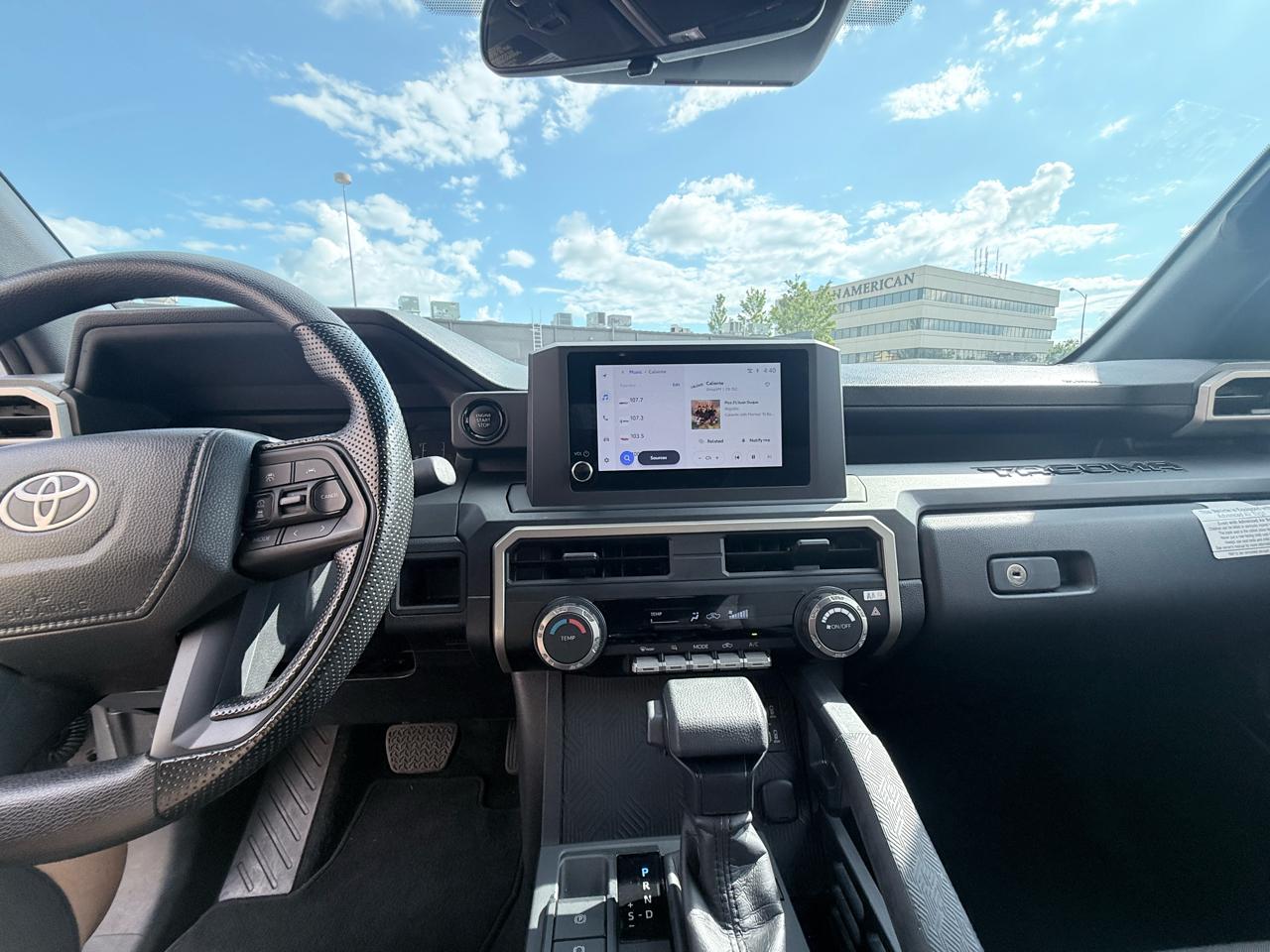 Toyota Tacoma SR Double Cab 4WD 2025