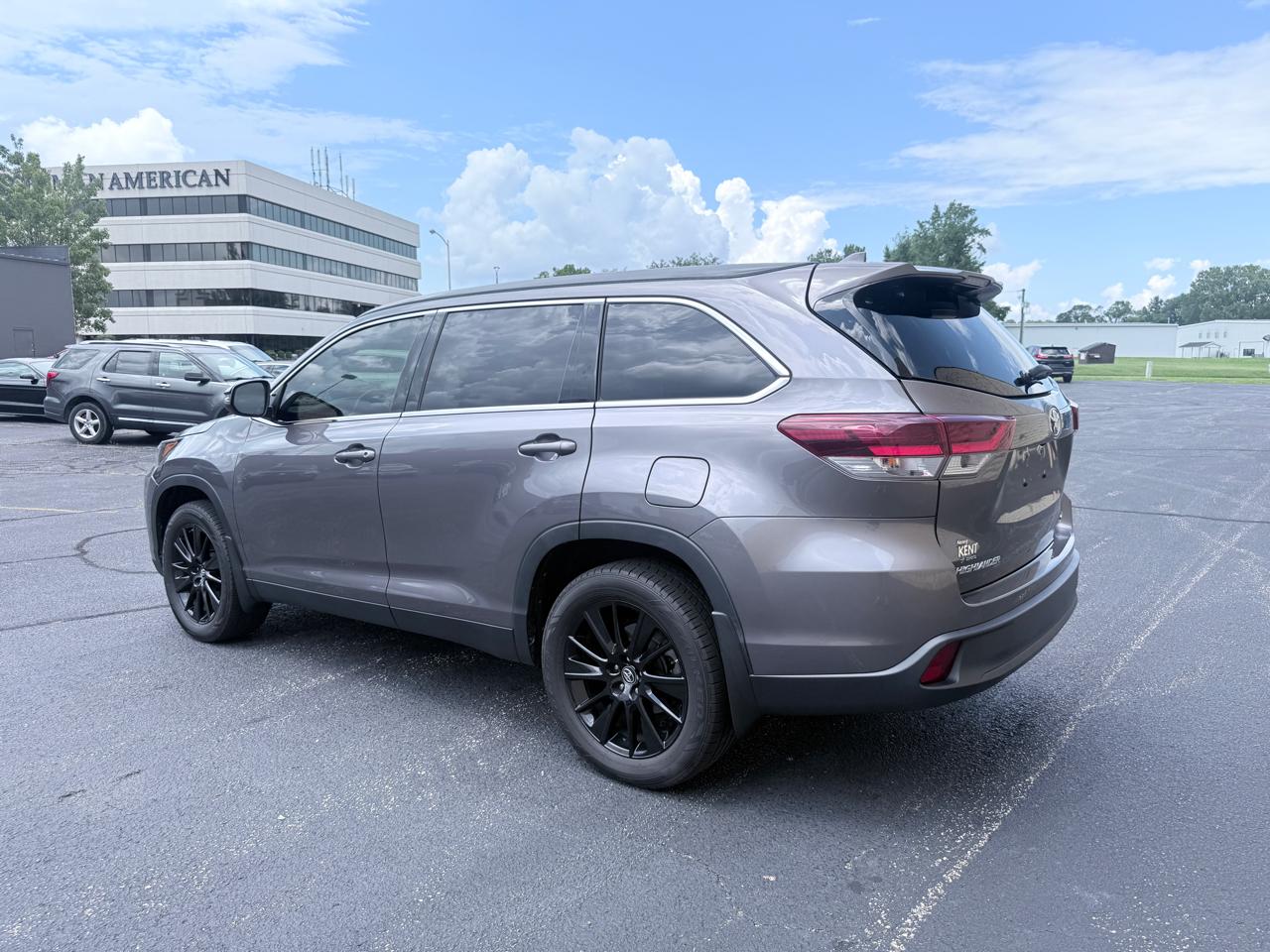 Toyota Highlander XLE AWD V6 2019
