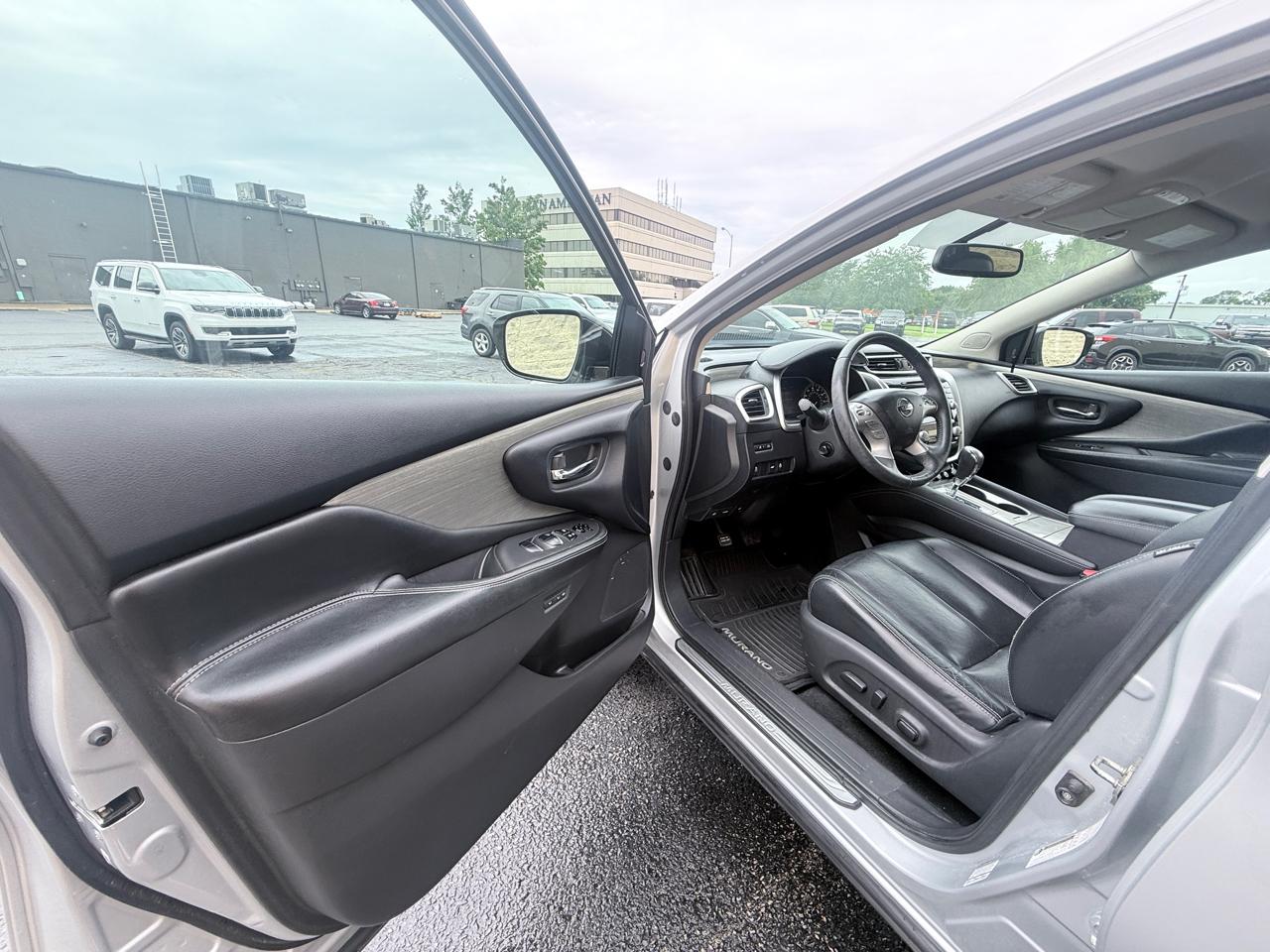 Nissan Murano SV AWD 2015
