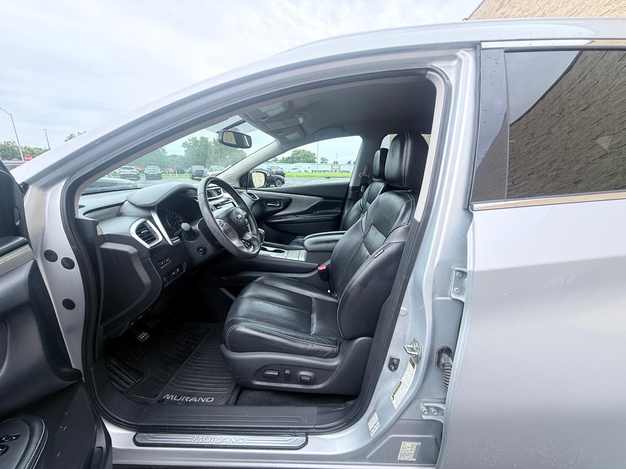 Nissan Murano SV AWD 2015