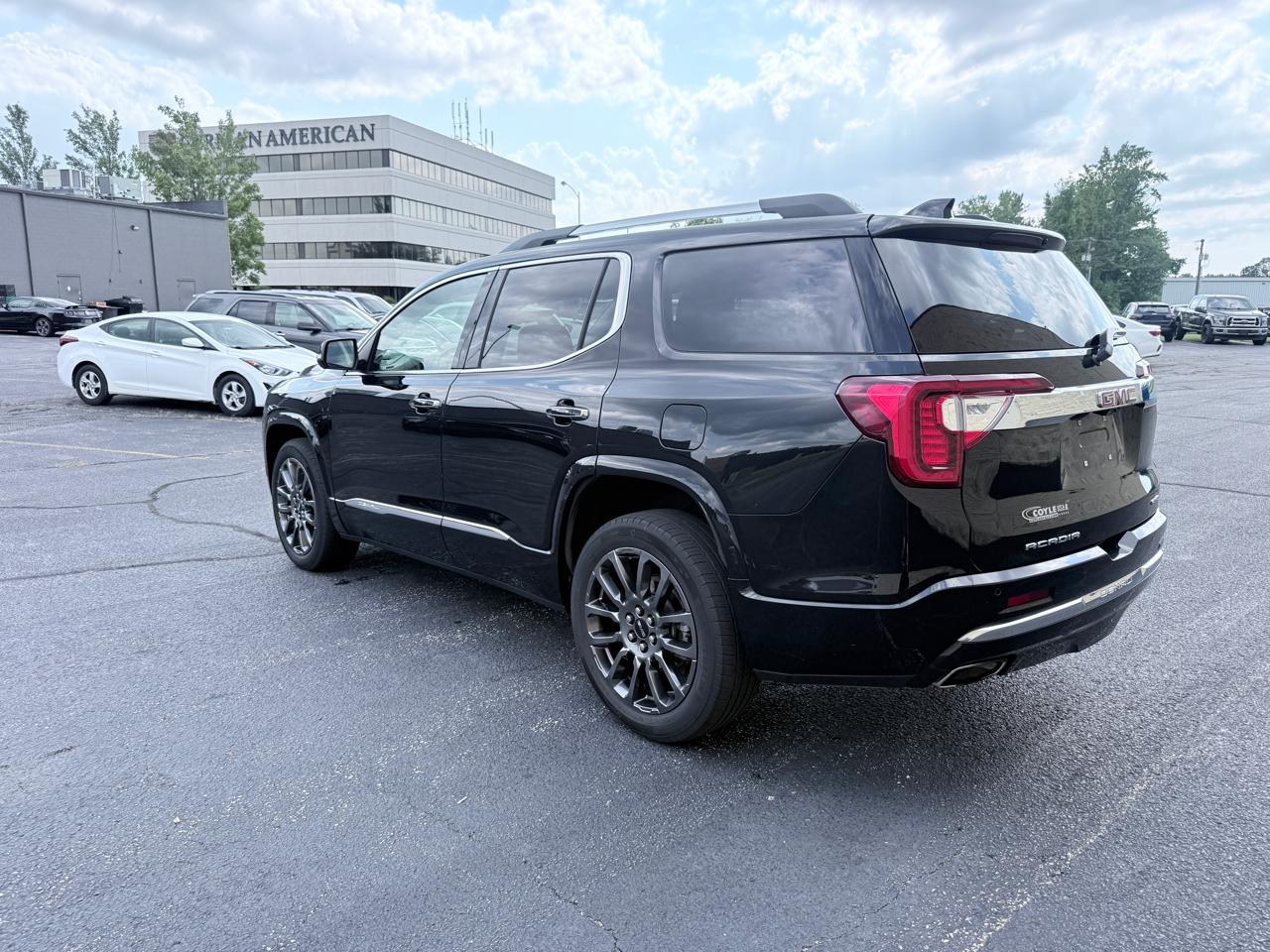 GMC Acadia Denali AWD 2023