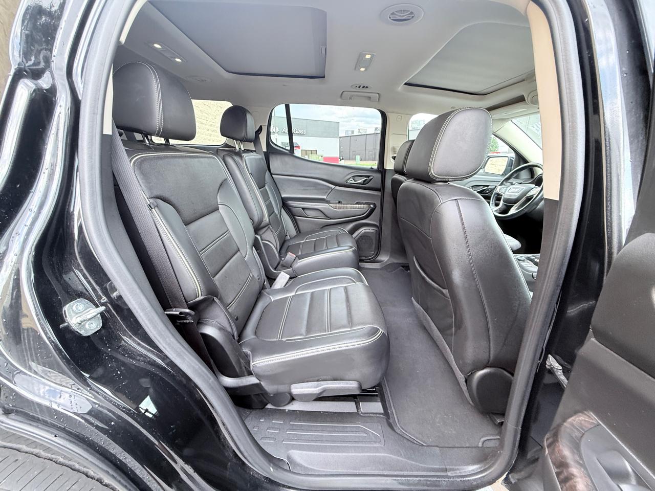 GMC Acadia Denali AWD 2023