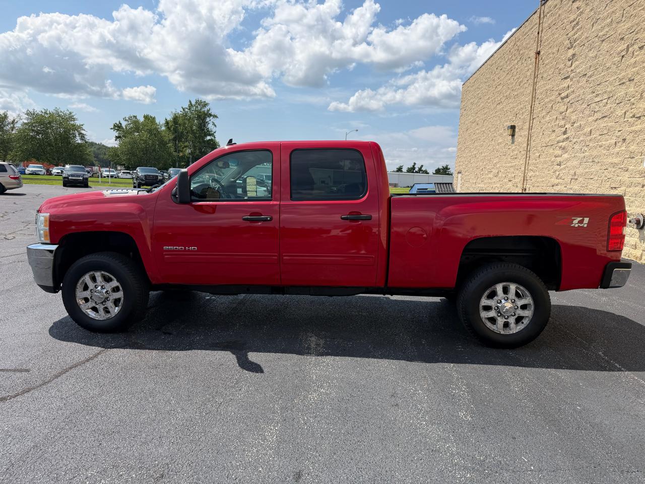 Chevrolet Silverado 2500HD LT Crew Cab 4WD 2014