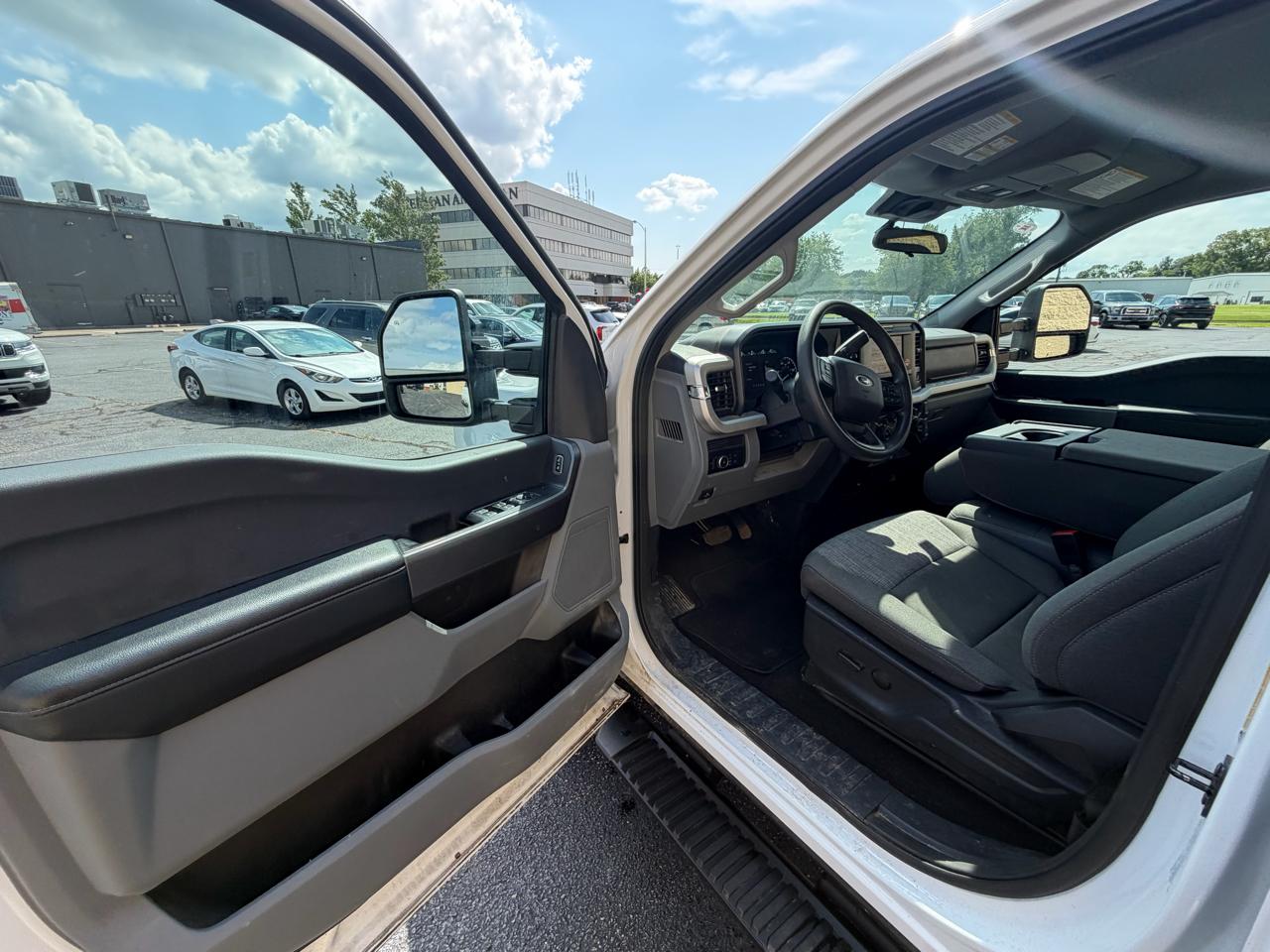 Ford F-250 SD King Ranch Crew Cab 4WD 2026