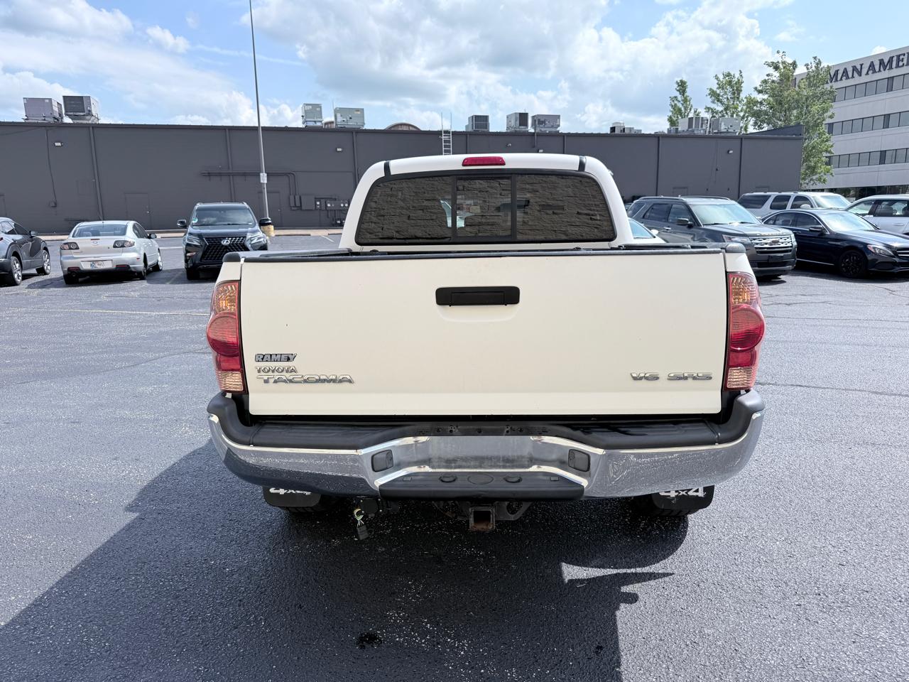 Toyota Tacoma Double Cab V6 4WD 2006