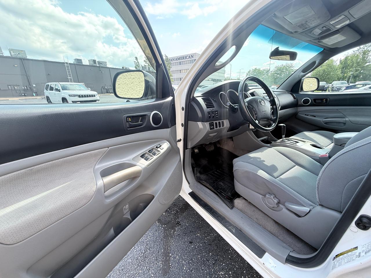 Toyota Tacoma Double Cab V6 4WD 2006