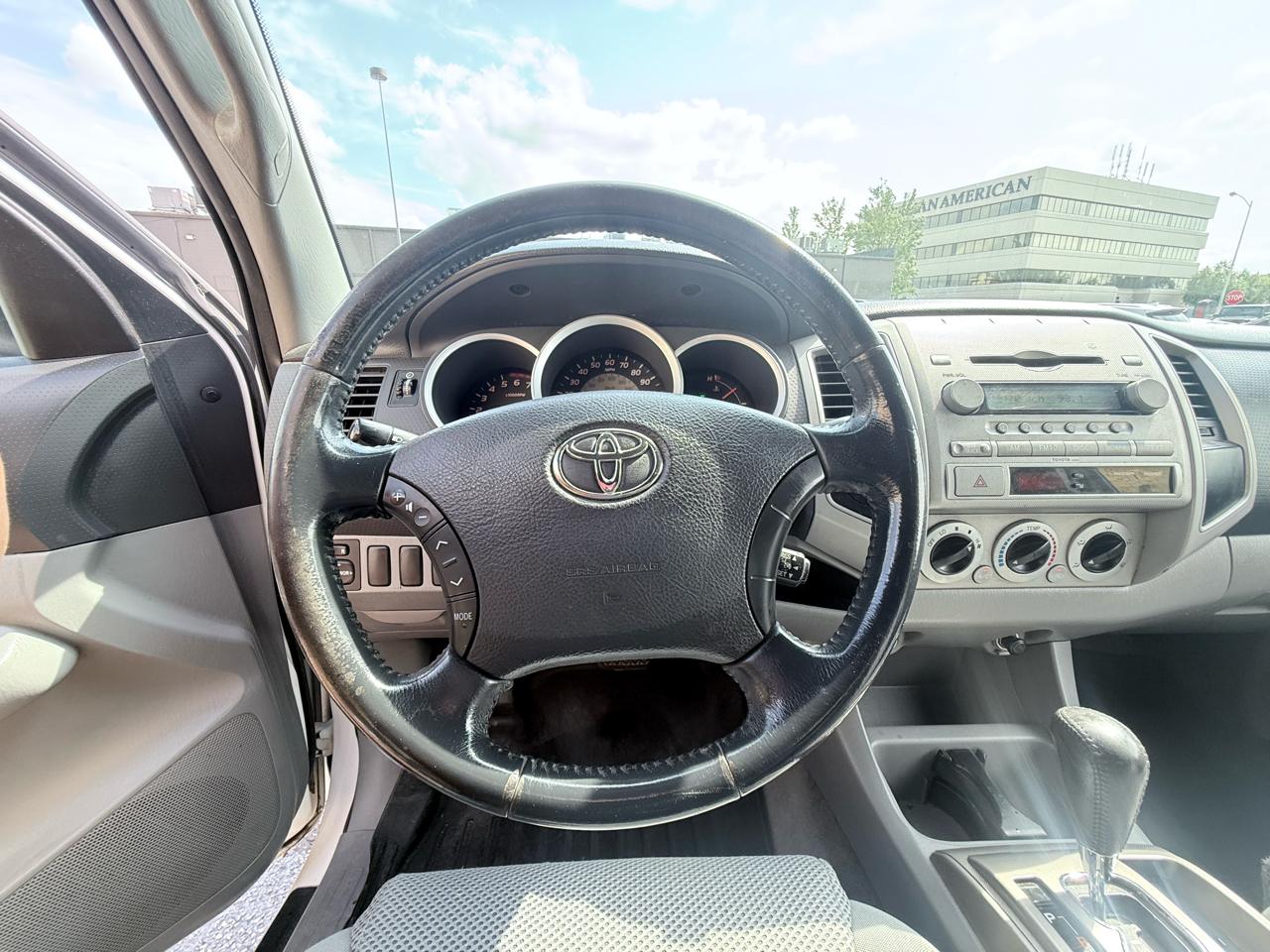 Toyota Tacoma Double Cab V6 4WD 2006