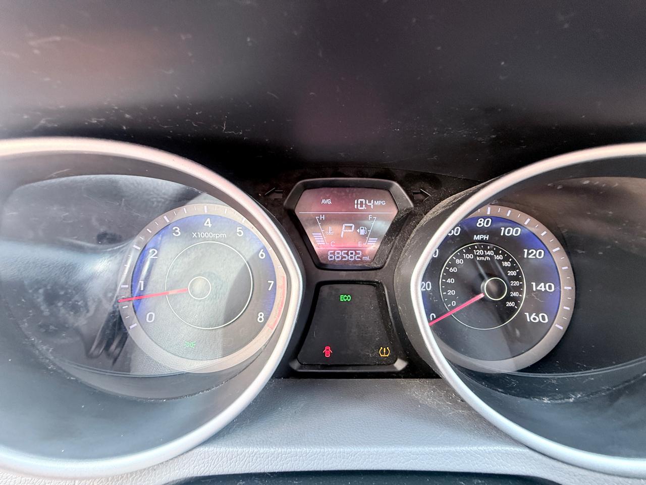 Hyundai Elantra SE 6AT 2016