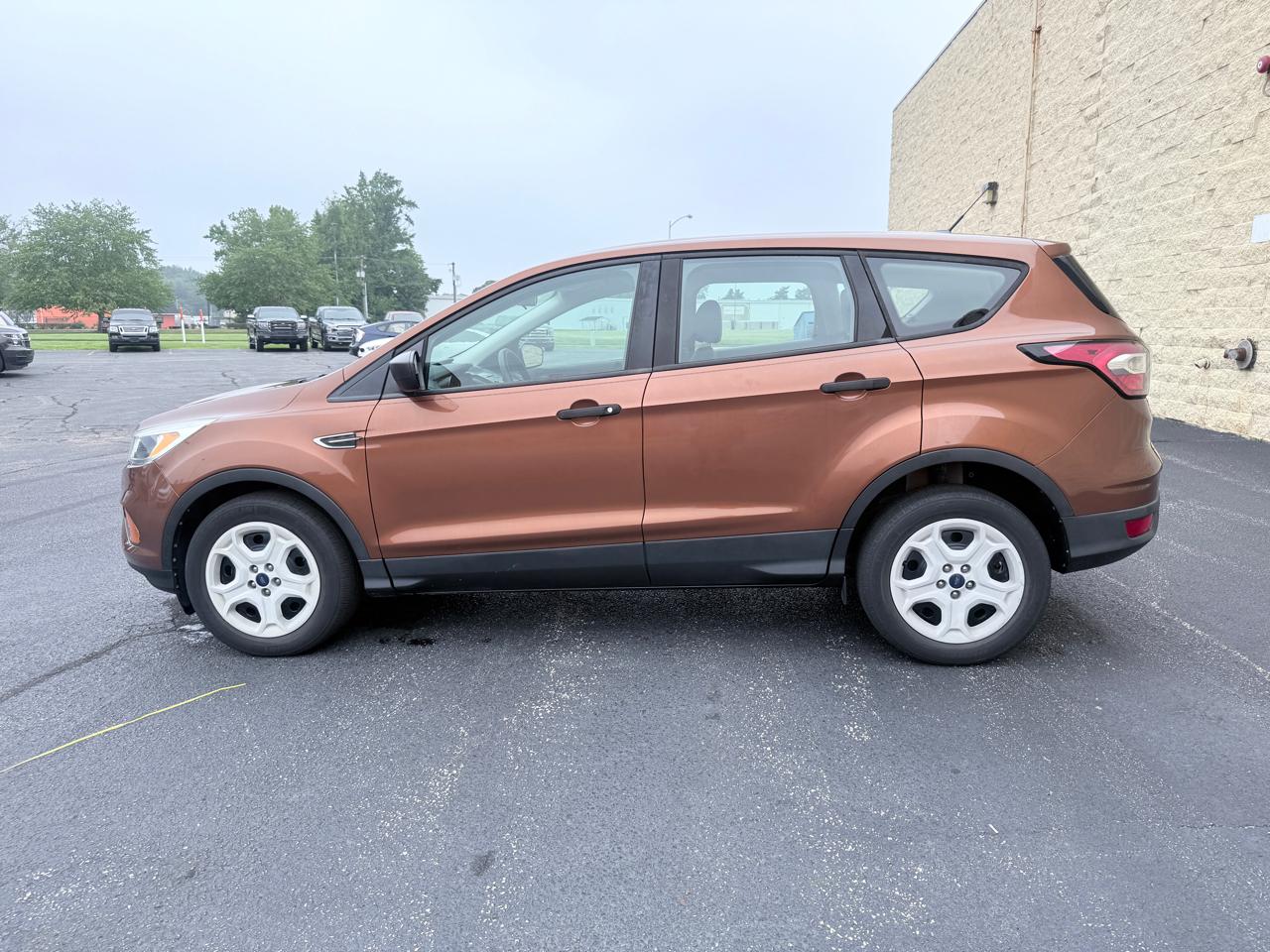 Ford Escape S FWD 2017
