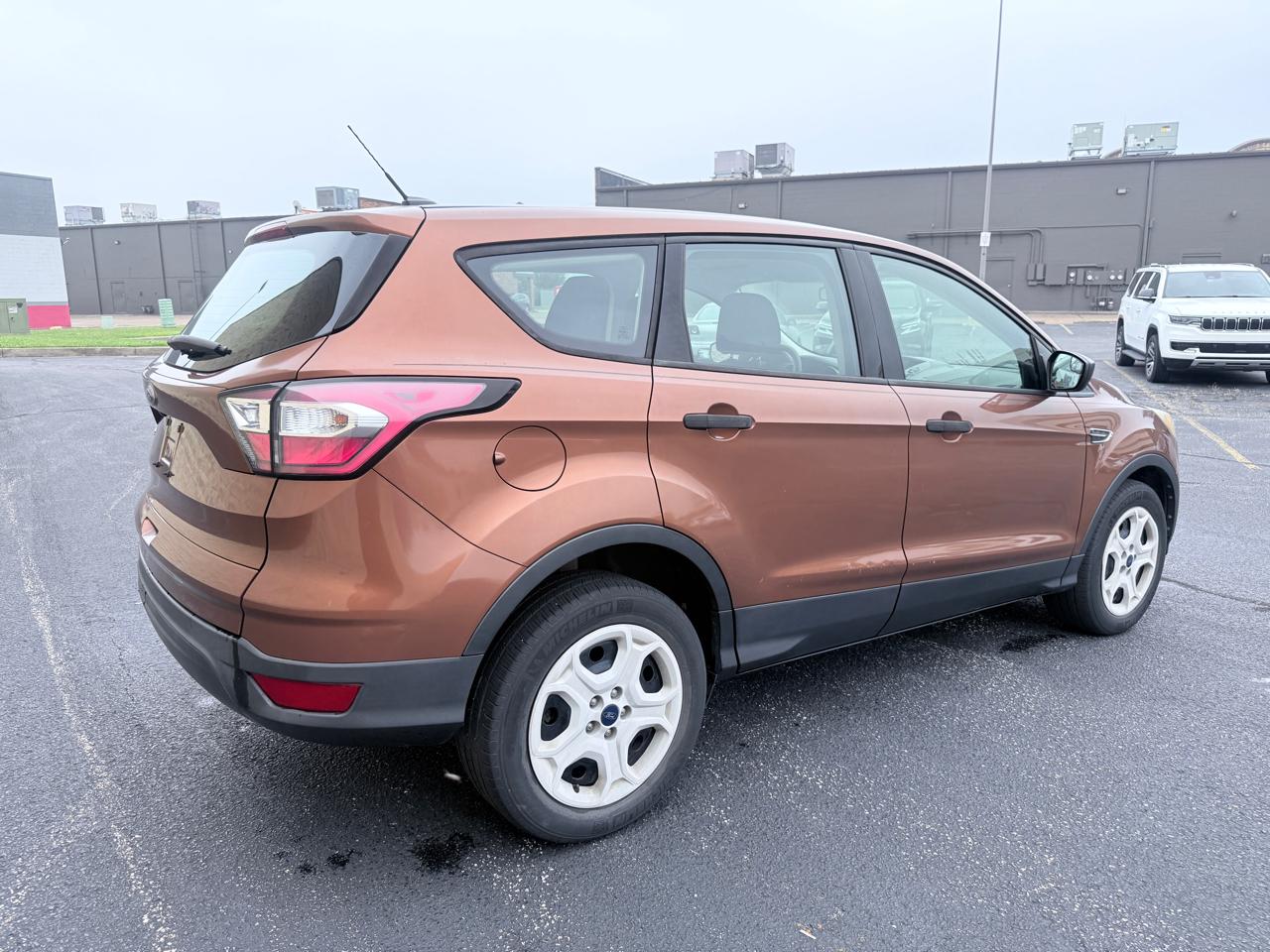 Ford Escape S FWD 2017