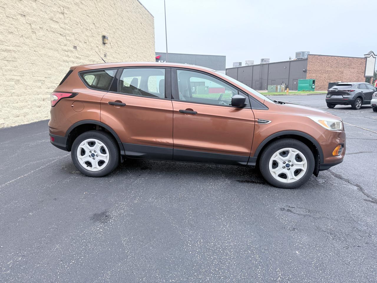 Ford Escape S FWD 2017