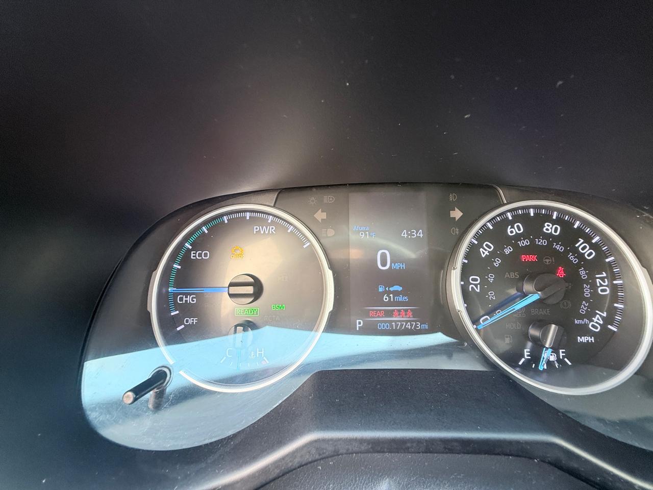 Toyota RAV4 Hybrid XLE 2020