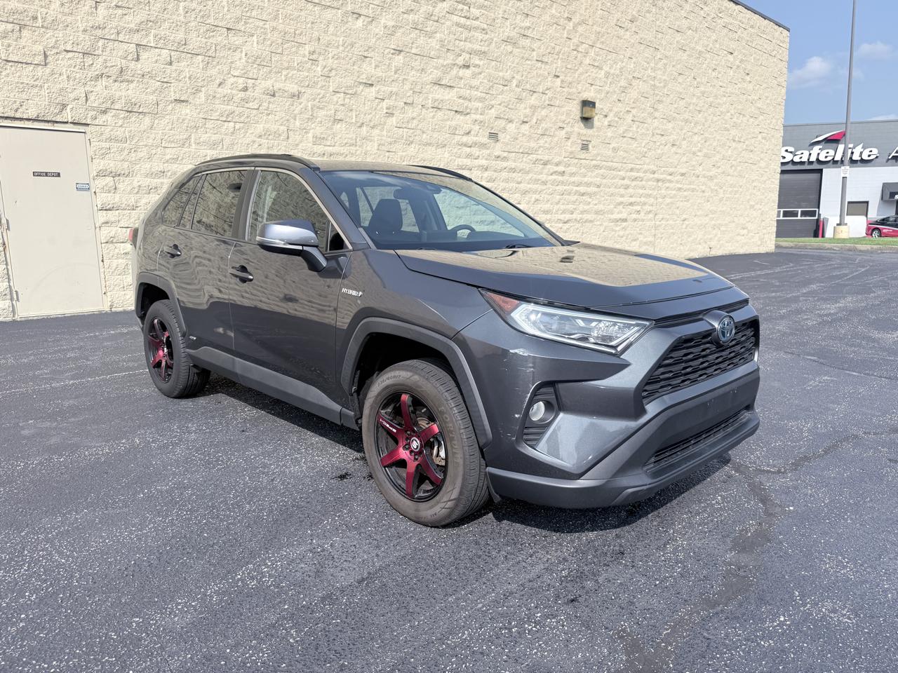 Toyota RAV4 Hybrid XLE 2020