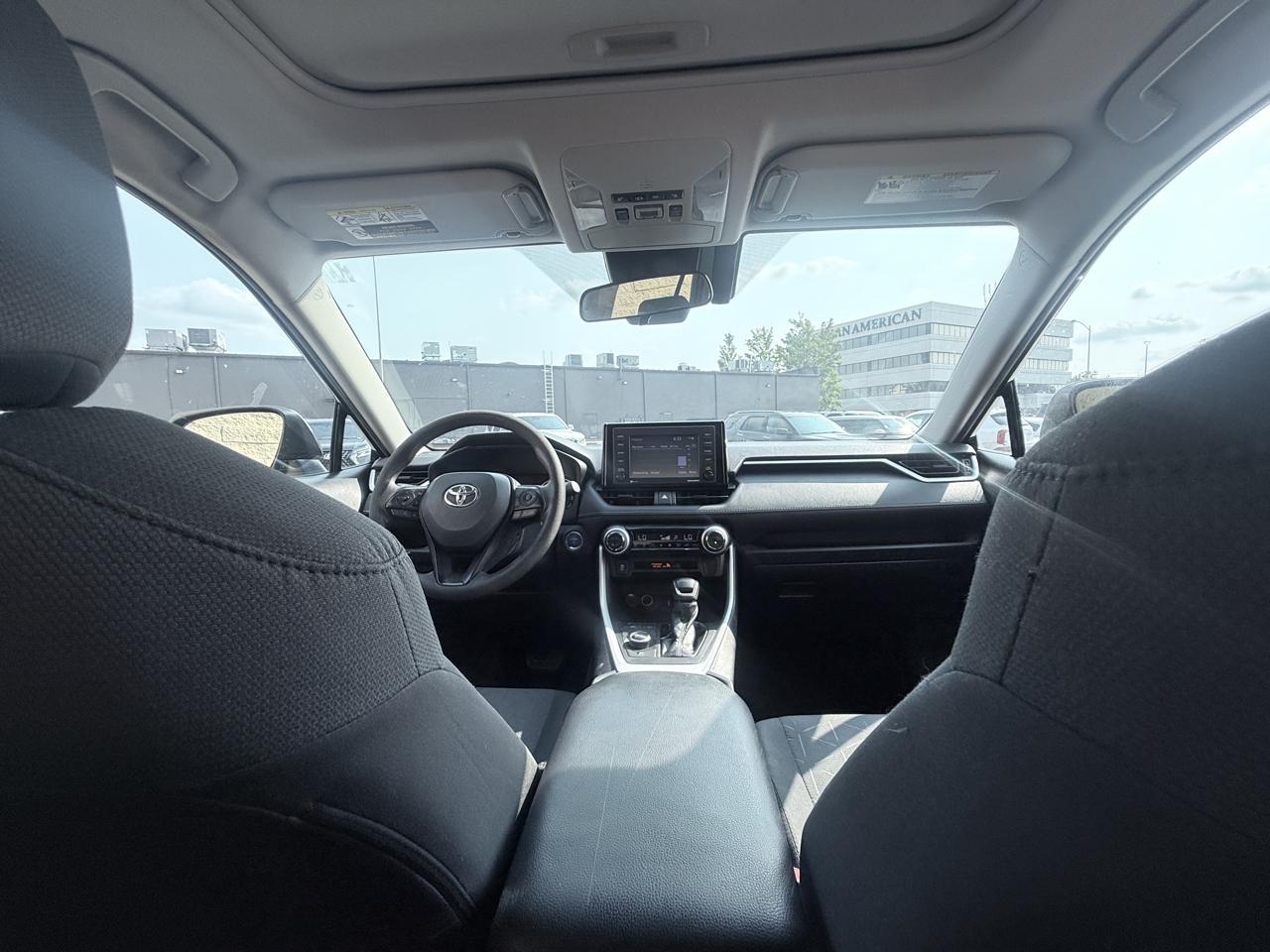 Toyota RAV4 Hybrid XLE 2020
