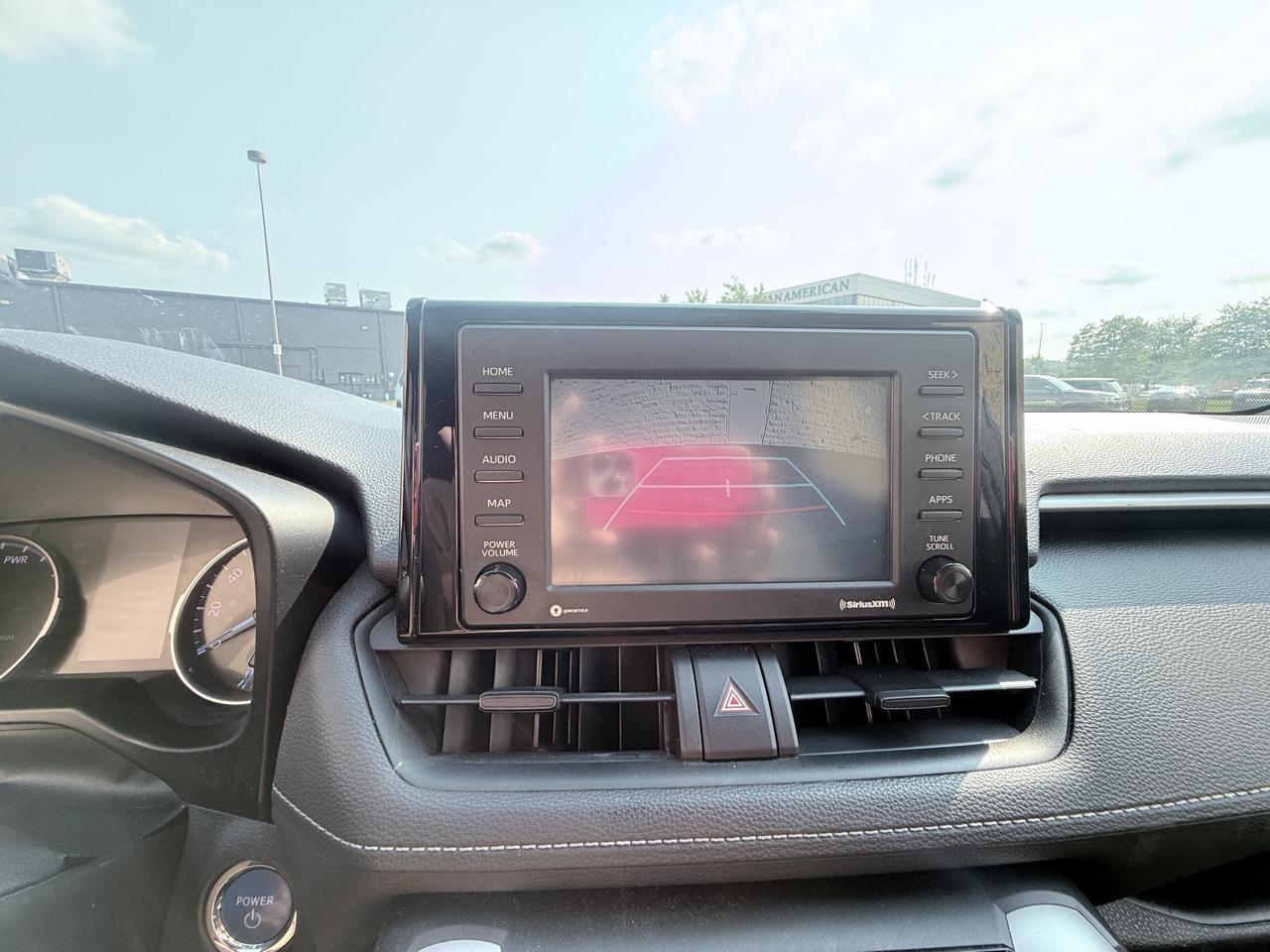 Toyota RAV4 Hybrid XLE 2020