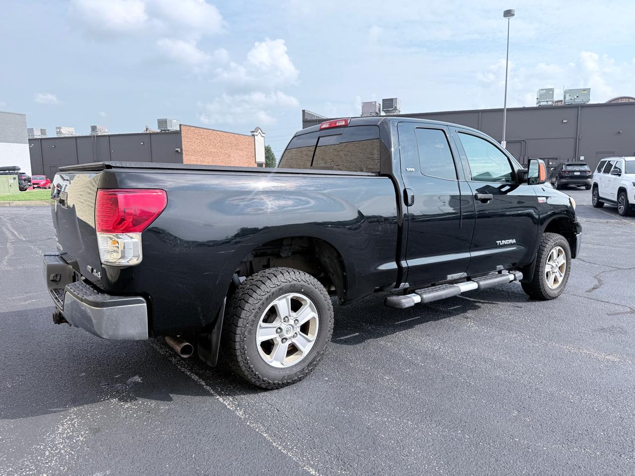 Toyota Tundra Tundra-Grade 5.7L FFV Double Cab 4WD 2012