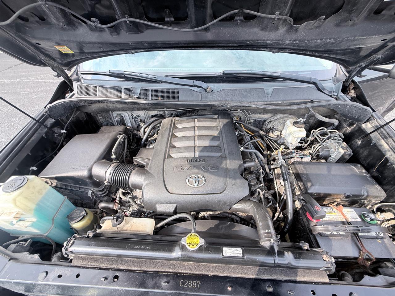 Toyota Tundra Tundra-Grade 5.7L FFV Double Cab 4WD 2012