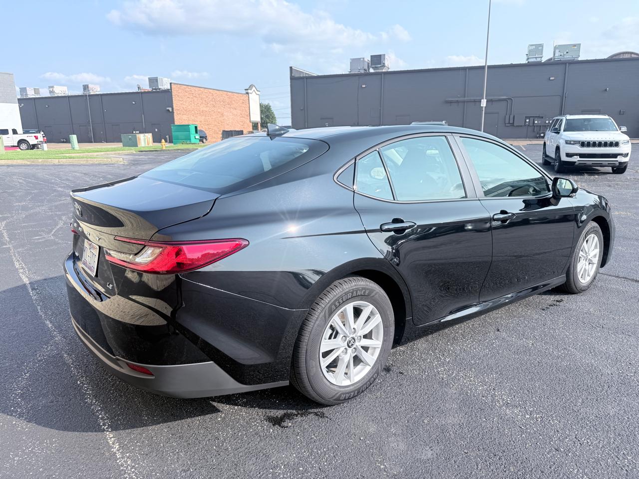 Toyota Camry Hybrid XLE 2026