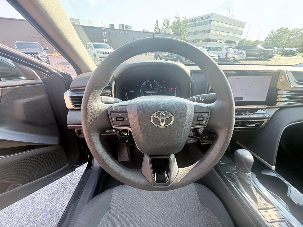 Toyota Camry Hybrid XLE 2026