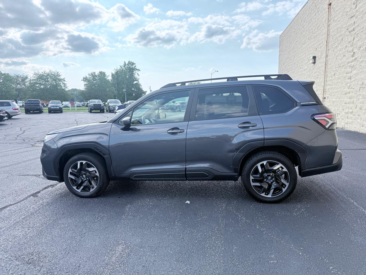 Subaru Forester Premium Hybrid 2025