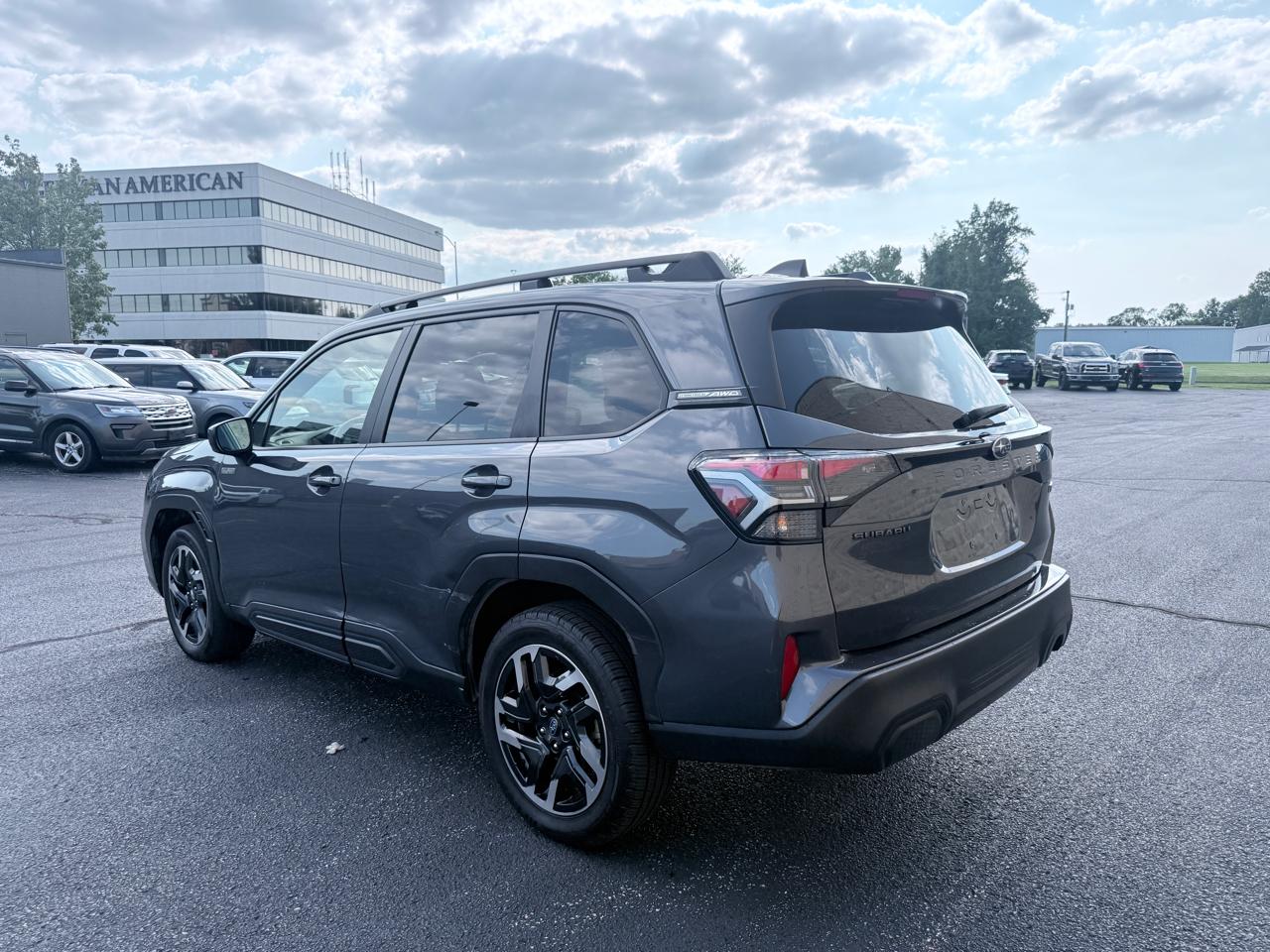Subaru Forester Premium Hybrid 2025
