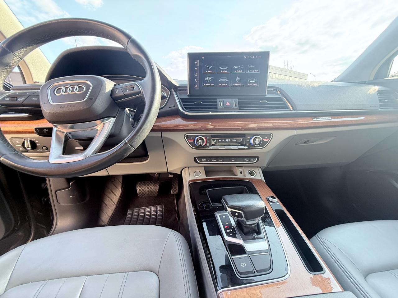 Audi Q5 2.0T Premium Plus quattro 2021
