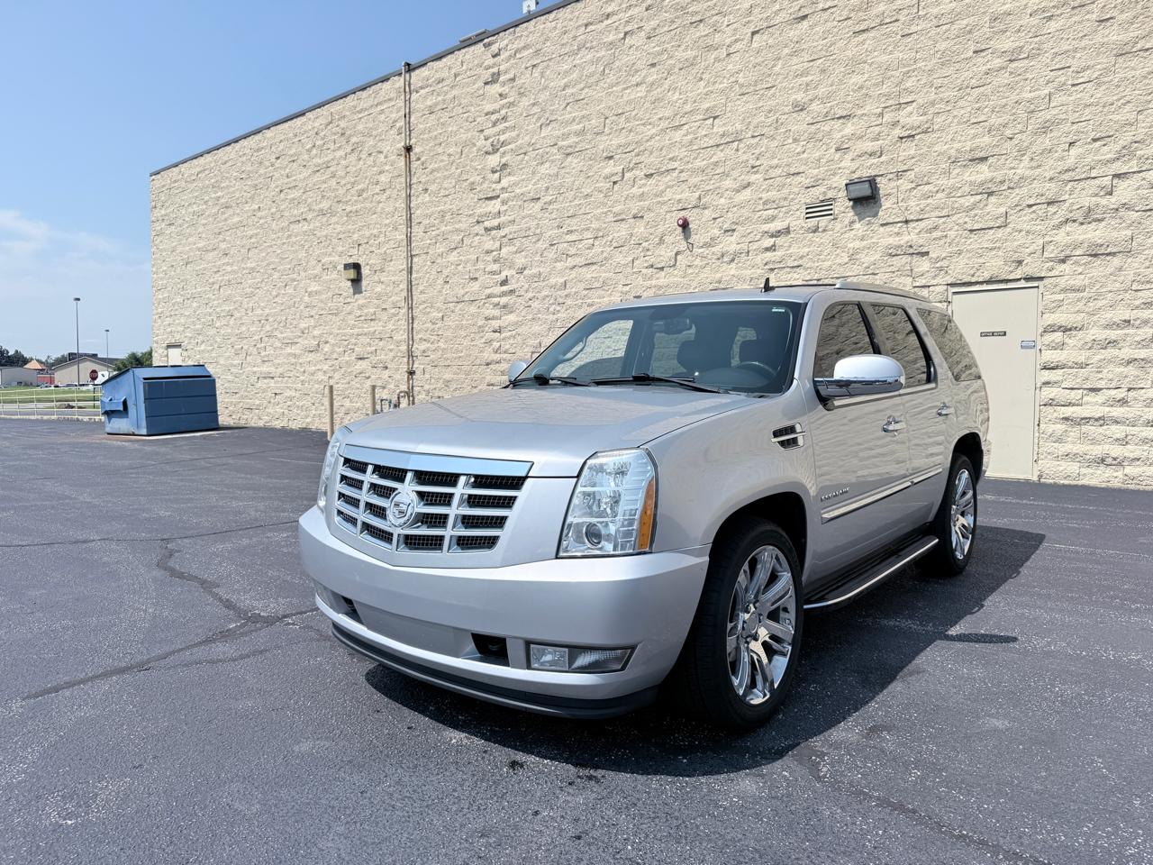 Cadillac Escalade AWD Luxury 2012