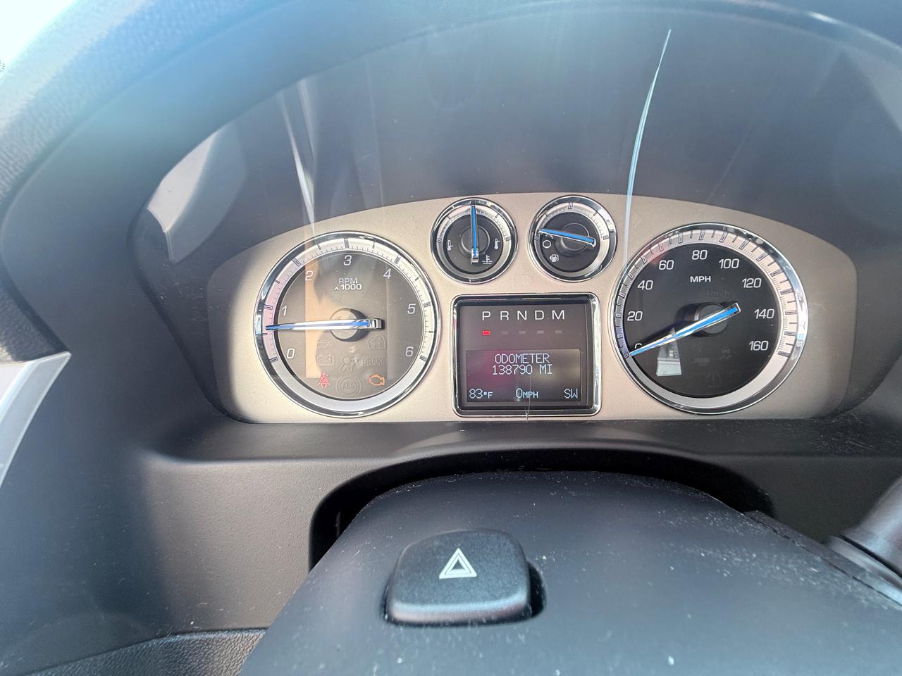 Cadillac Escalade AWD Luxury 2012