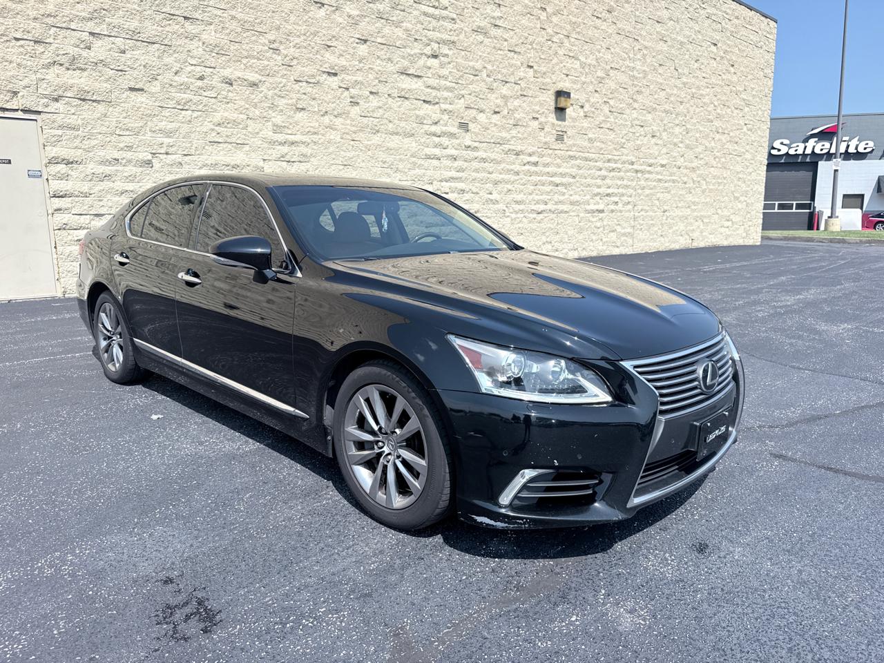 Lexus LS 460 Luxury Sedan AWD 2014