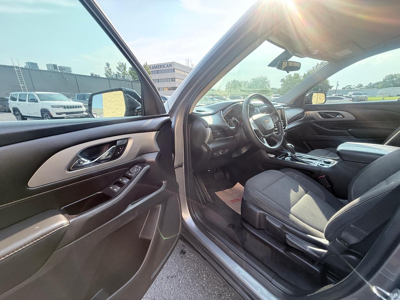 Chevrolet Traverse LS FWD 2020