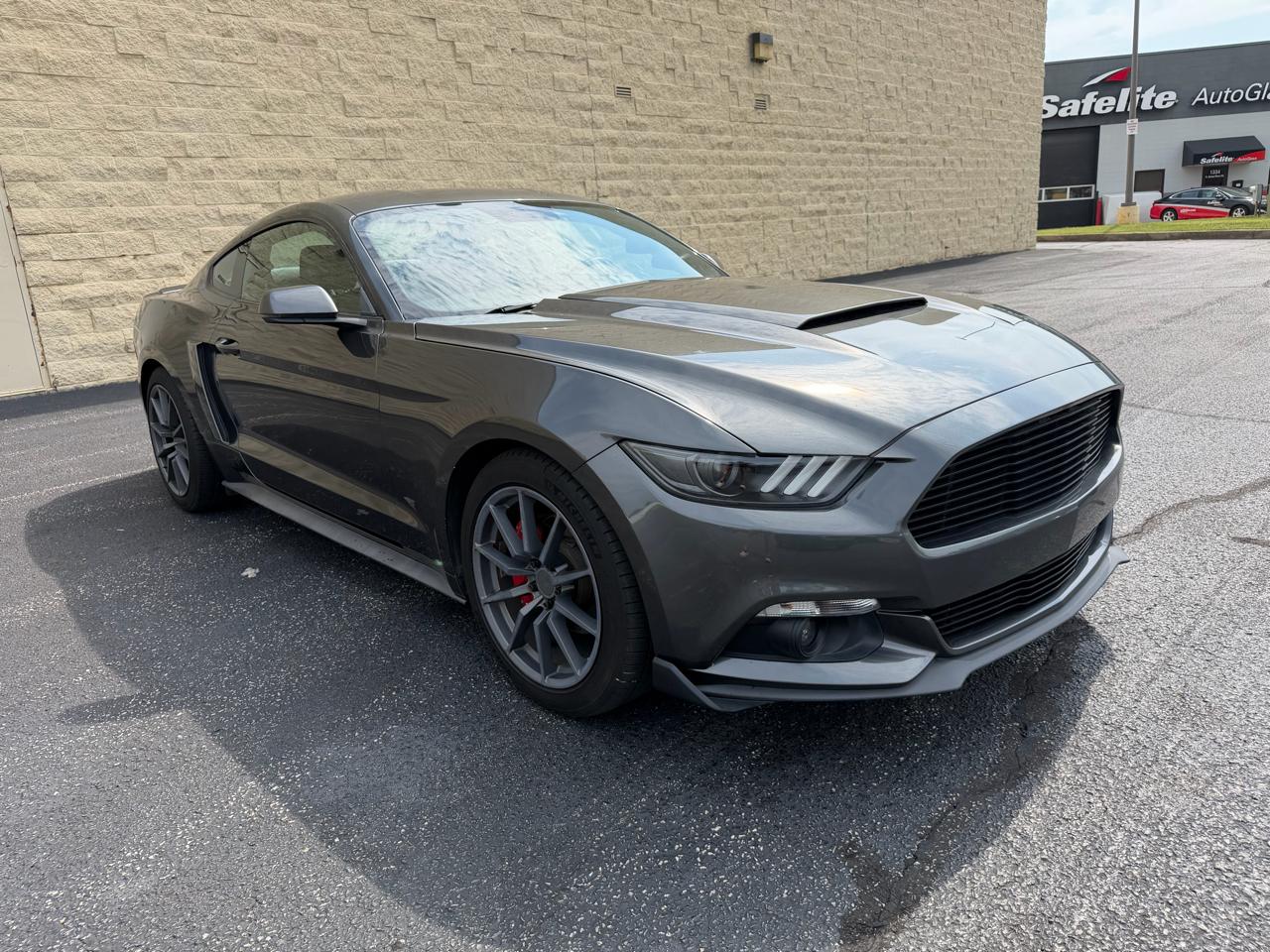 Ford Mustang EcoBoost Coupe 2017
