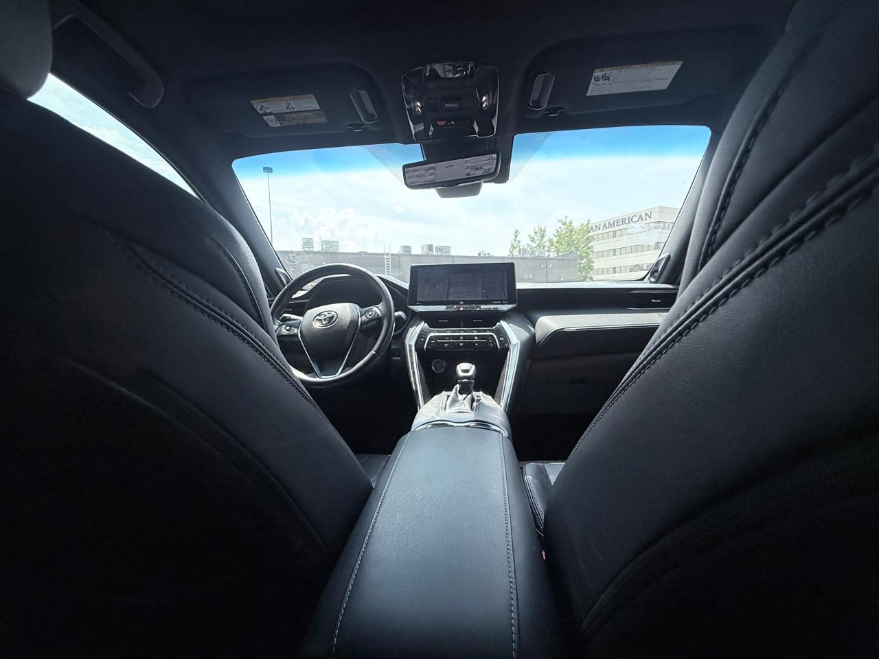 Toyota Venza LE 2021