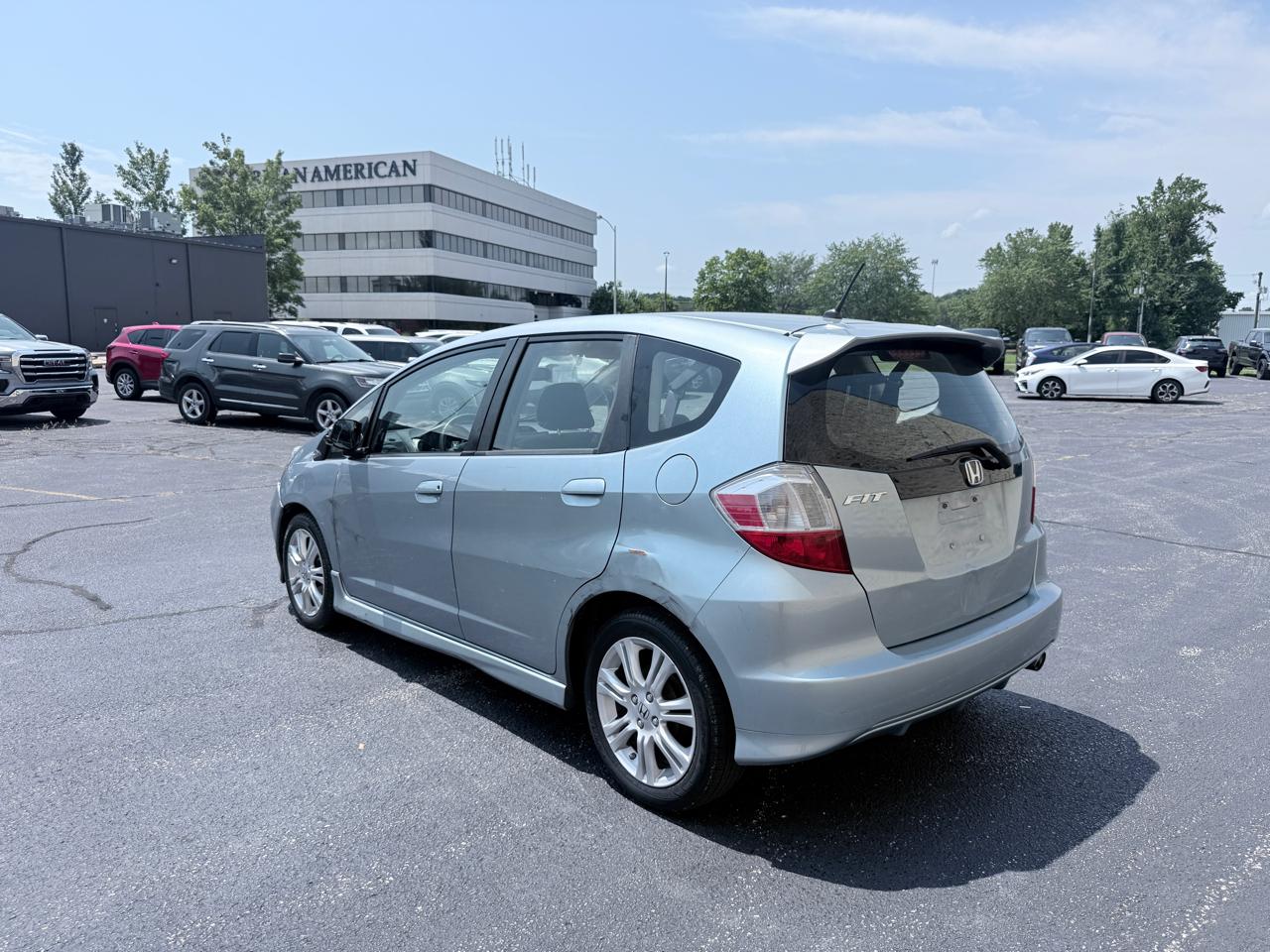 Honda Fit Sport 5-Speed AT 2011