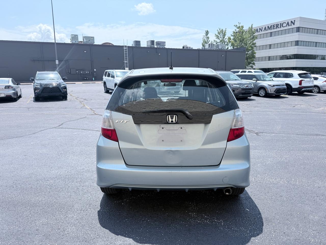 Honda Fit Sport 5-Speed AT 2011