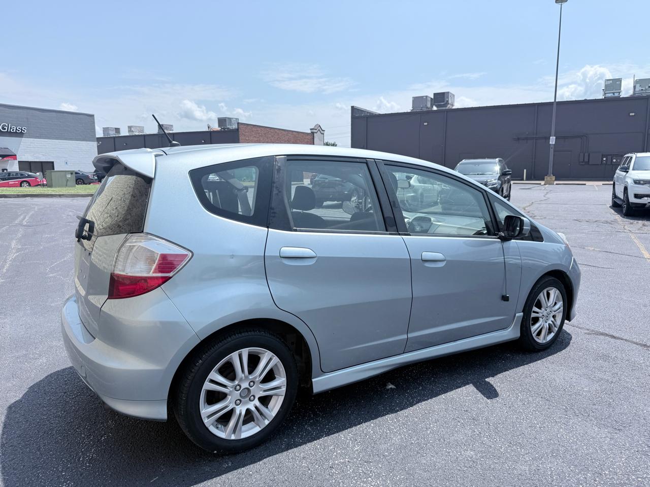Honda Fit Sport 5-Speed AT 2011