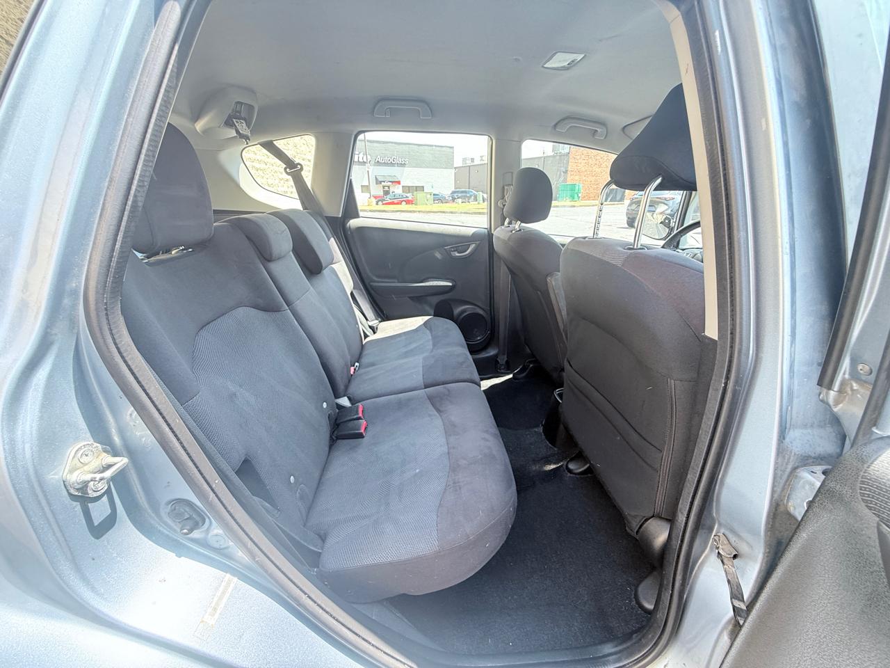 Honda Fit Sport 5-Speed AT 2011