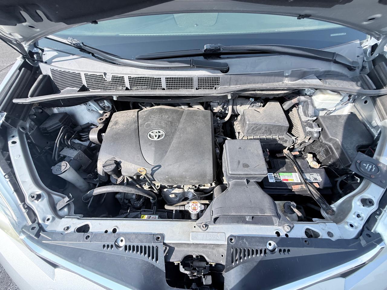 Toyota Sienna LE 8-Passenger 2020