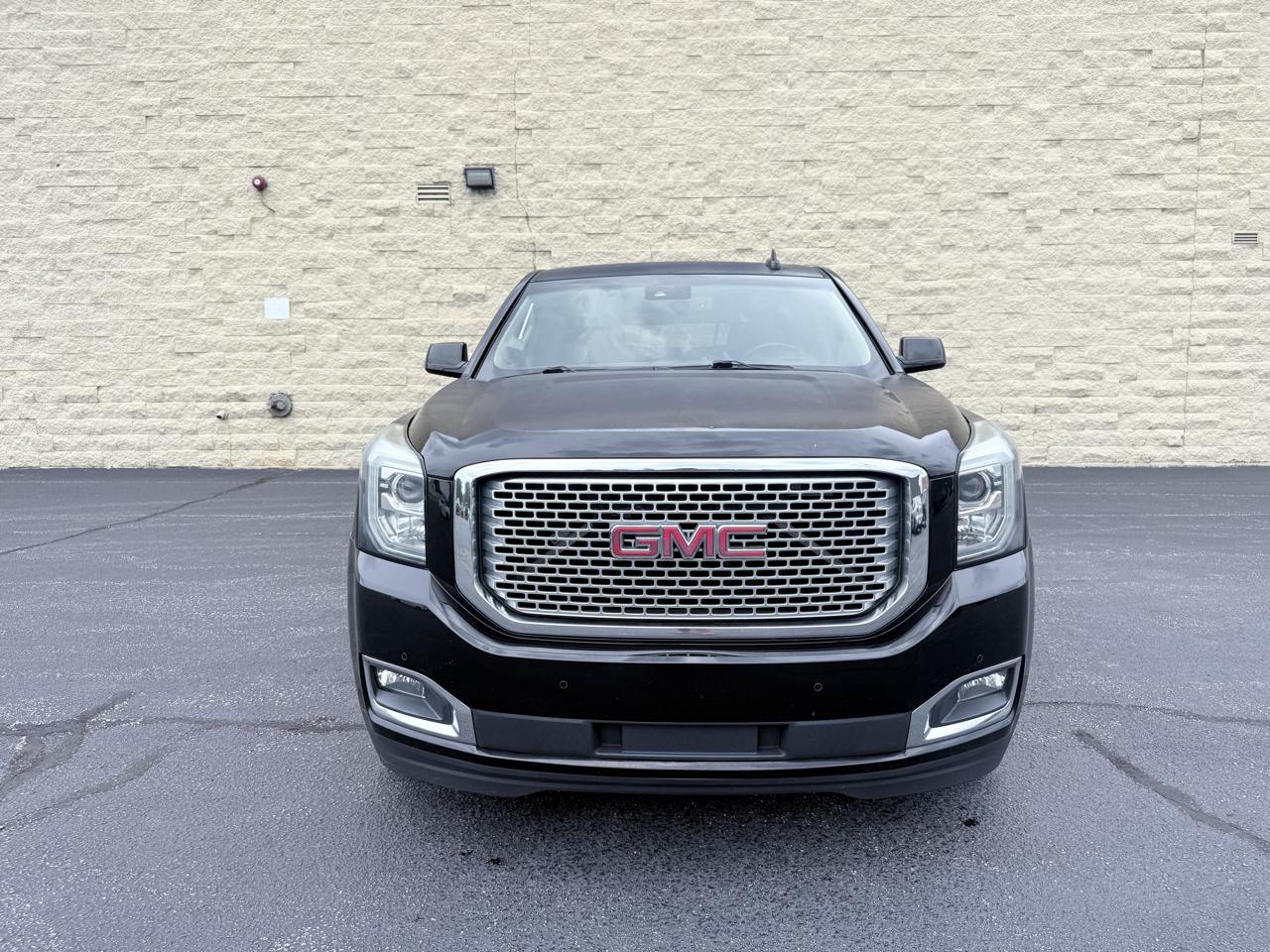 GMC Yukon XL Denali 4WD 2016