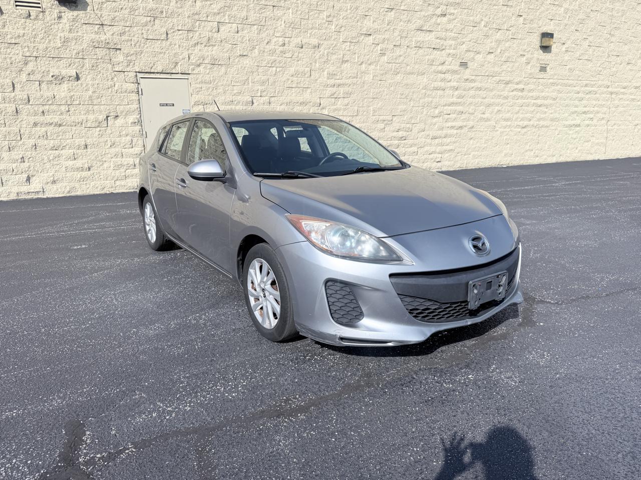 Mazda MAZDA3 i Grand Touring MT 5-Door 2013