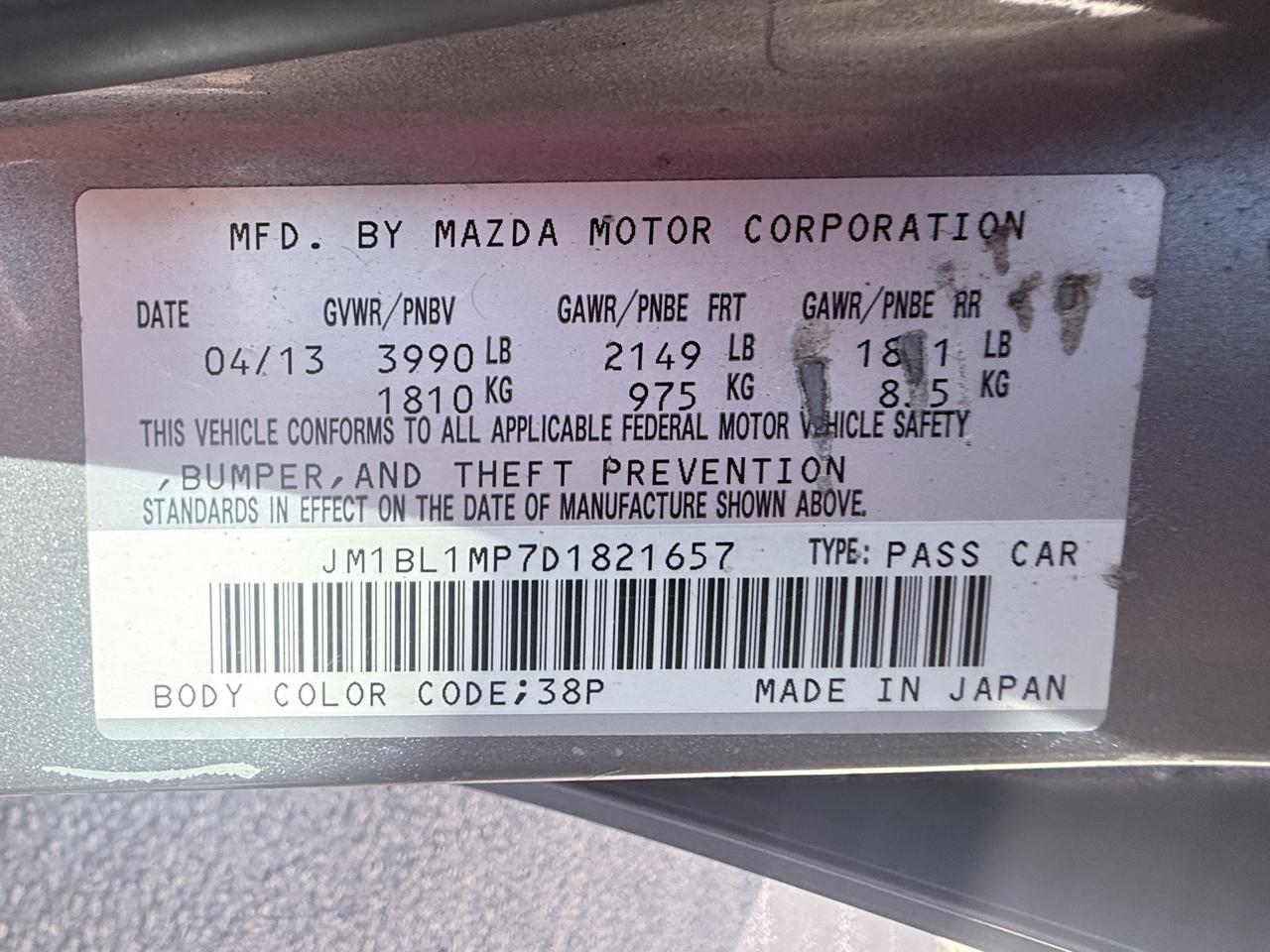 Mazda MAZDA3 i Grand Touring MT 5-Door 2013