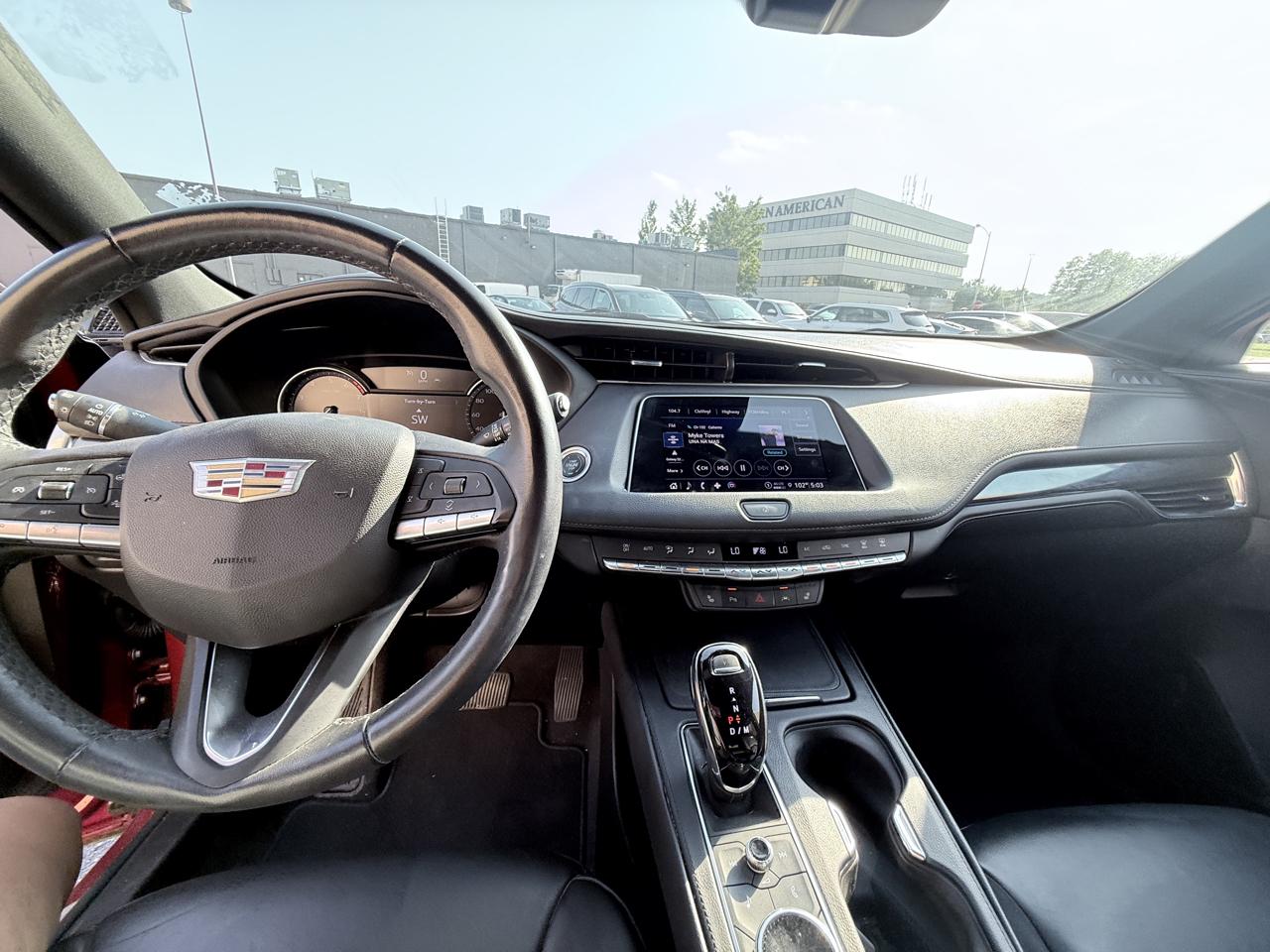 Cadillac XT4 Luxury AWD 2023