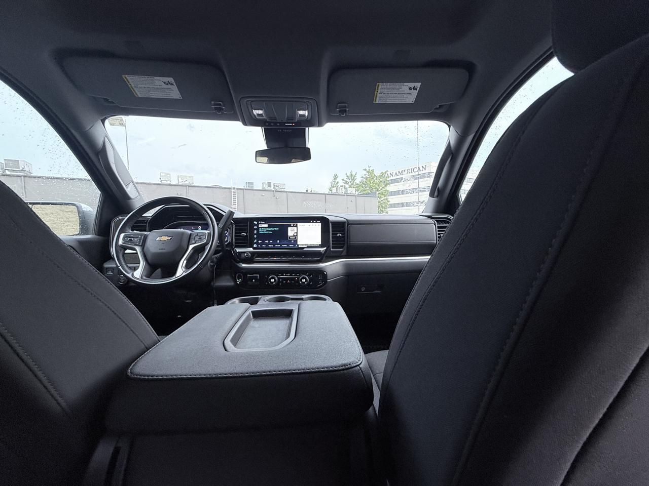Chevrolet Silverado 1500 LT Crew Cab 4WD 2023