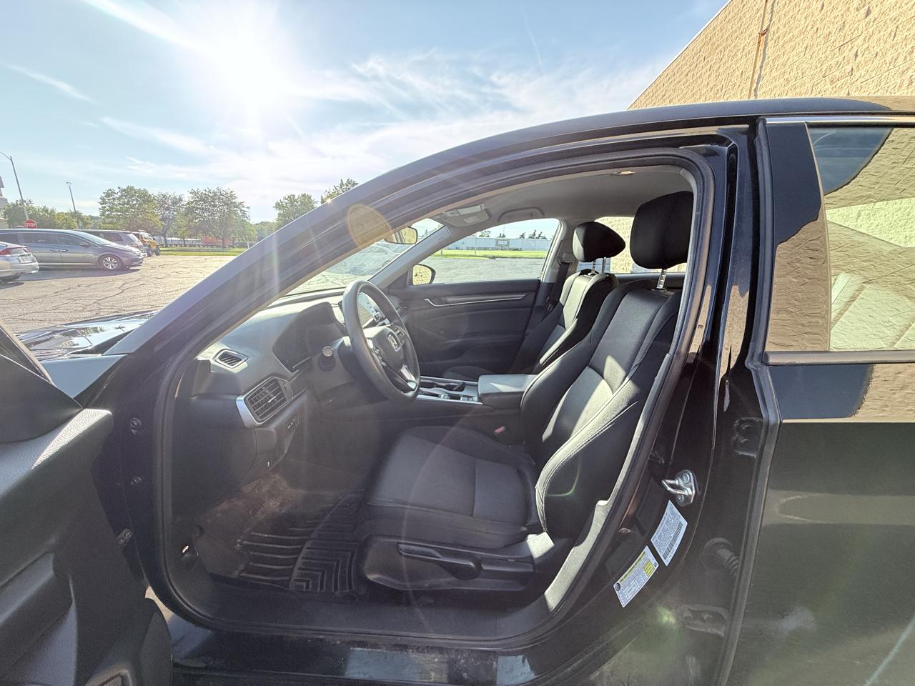 Honda Accord LX CVT 2018