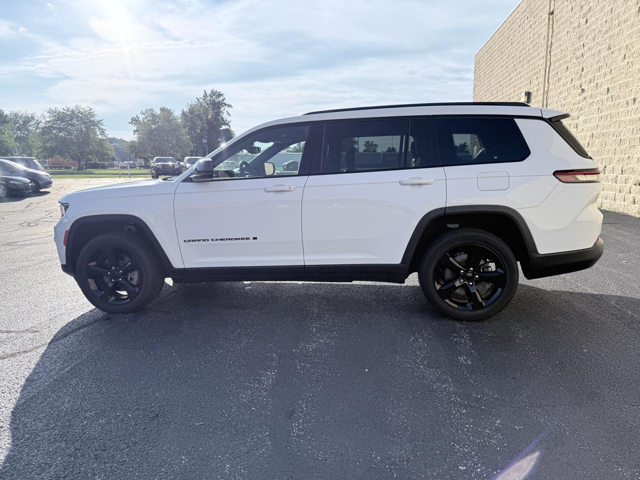Jeep Grand Cherokee L Laredo 2023