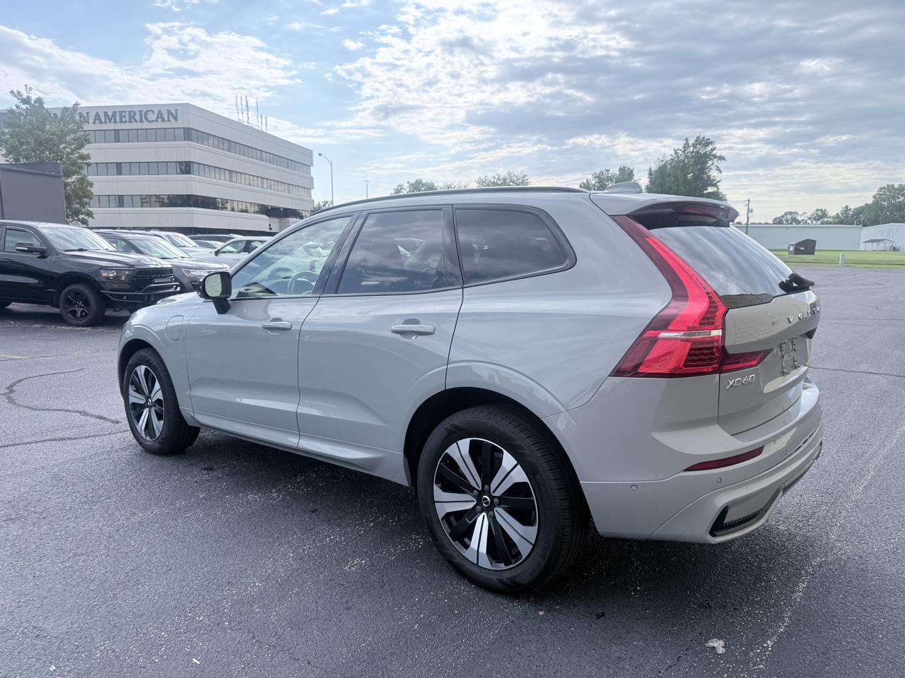 Volvo XC60 Recharge T8 Plus Dark AWD 2024