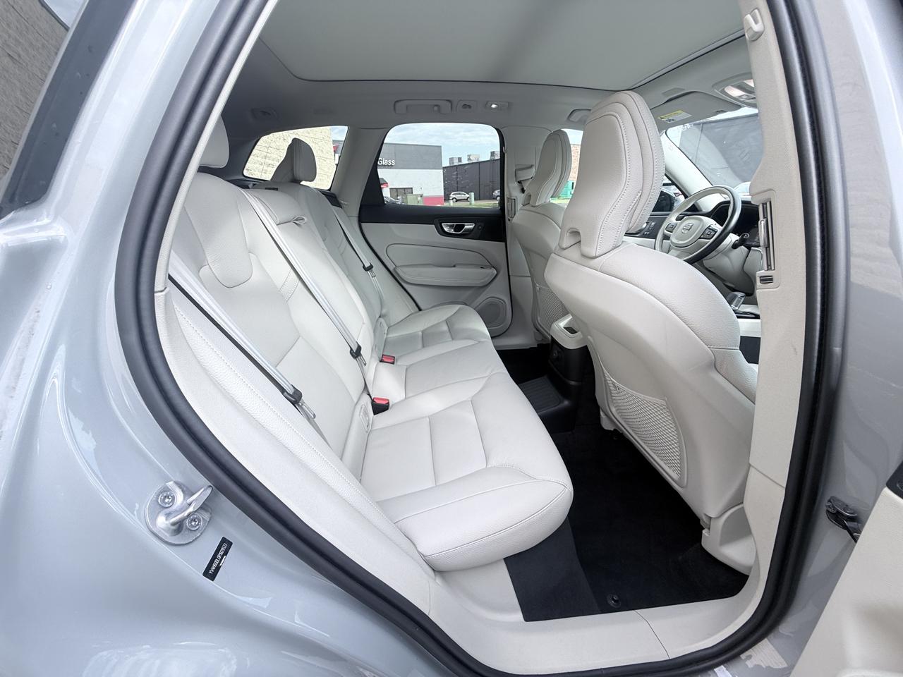 Volvo XC60 Recharge T8 Plus Dark AWD 2024