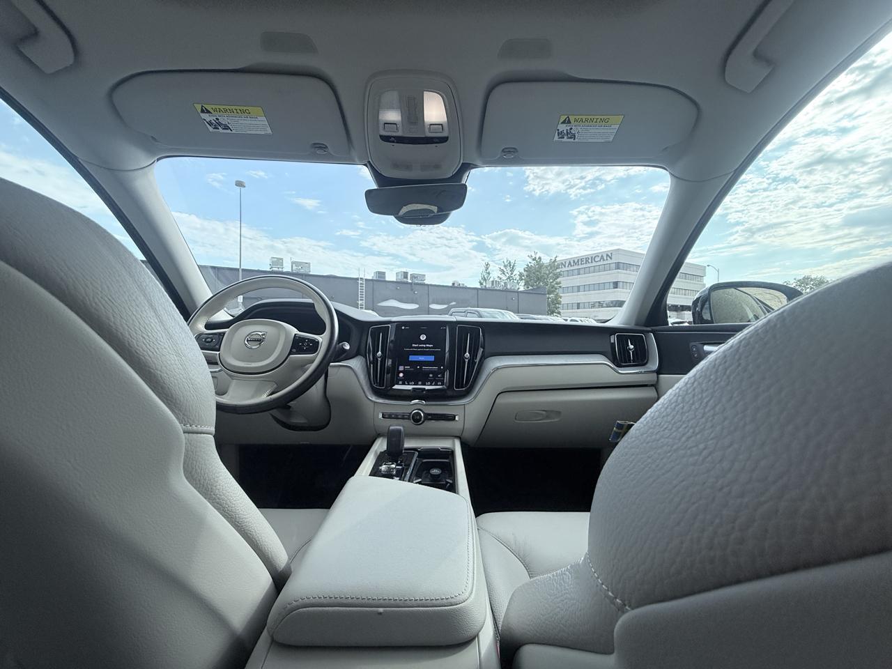 Volvo XC60 Recharge T8 Plus Dark AWD 2024