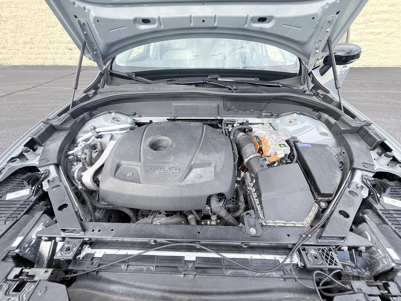 Volvo XC60 Recharge T8 Plus Dark AWD 2024